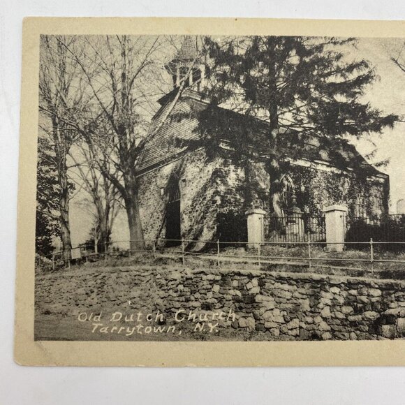 Vintage Tarrytown NY Postcard Old Dutch Church Unposted White Border 1940s - Picture 2 of 5